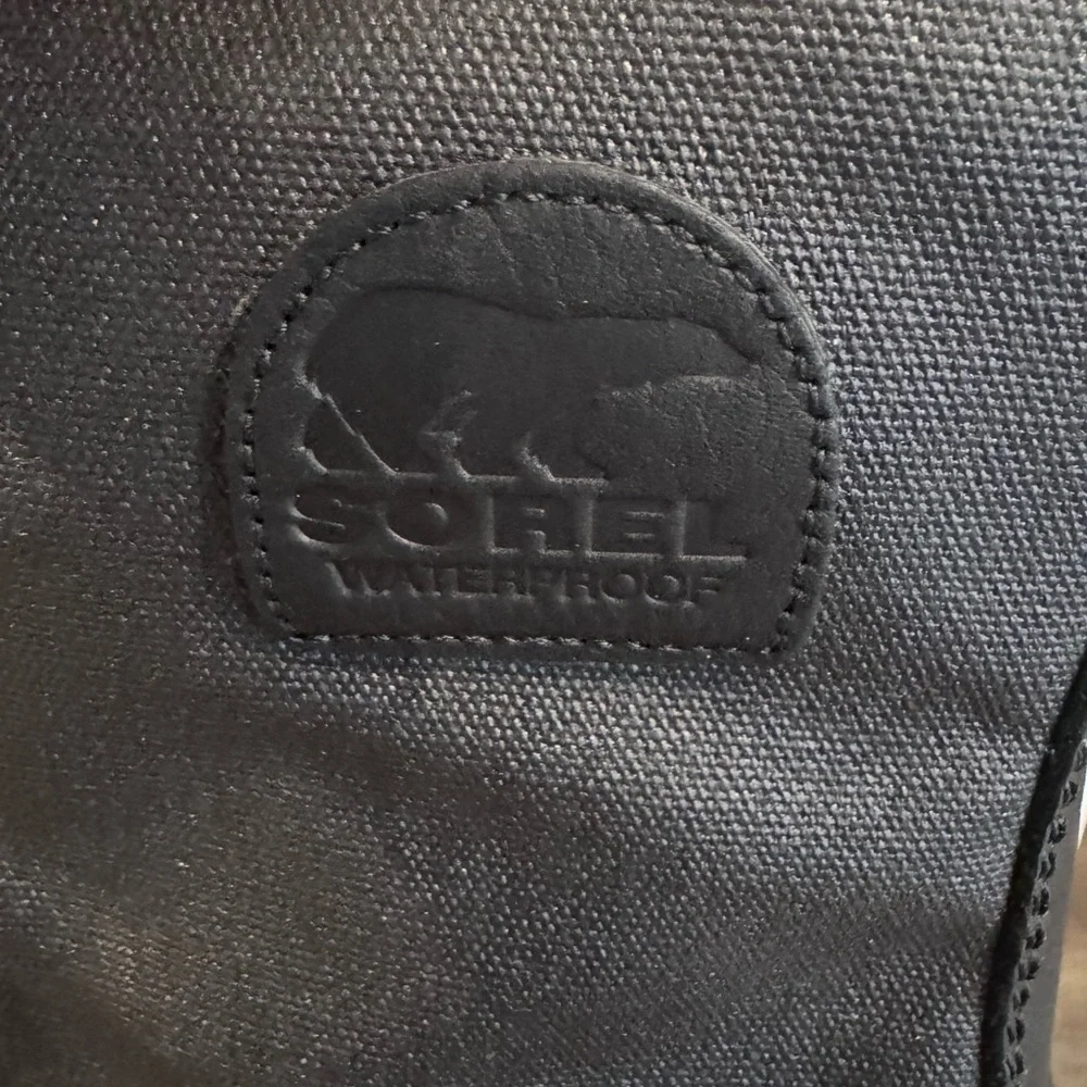 Like New Sorel Men's Black and Red 1964 Premium Boots